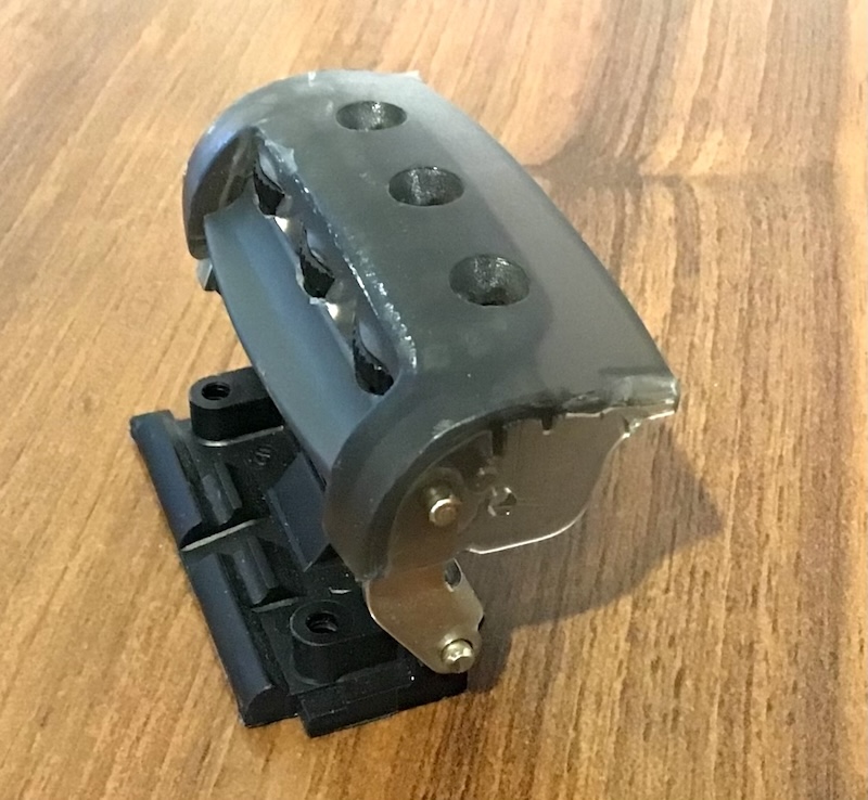 Broken latch removed1