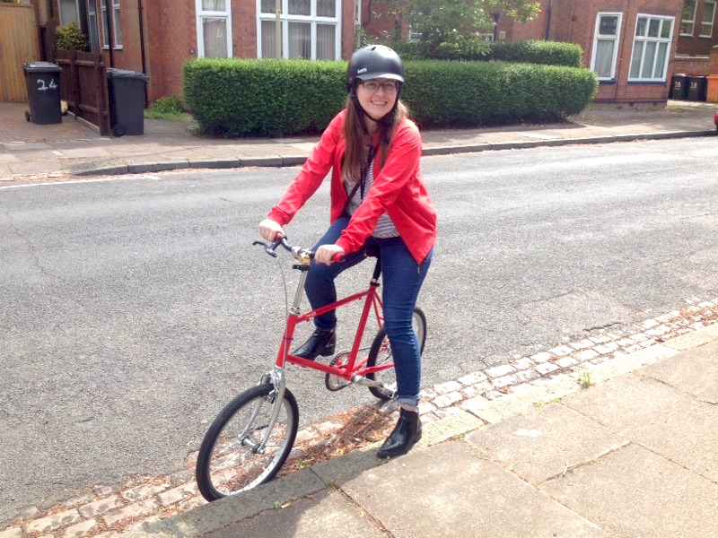 Del on her Minivelo